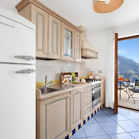 Hébergement de vacances Amasdomi -