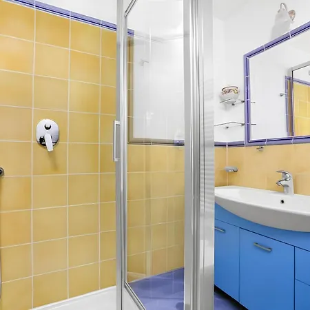 Amasdomi - * Ravello